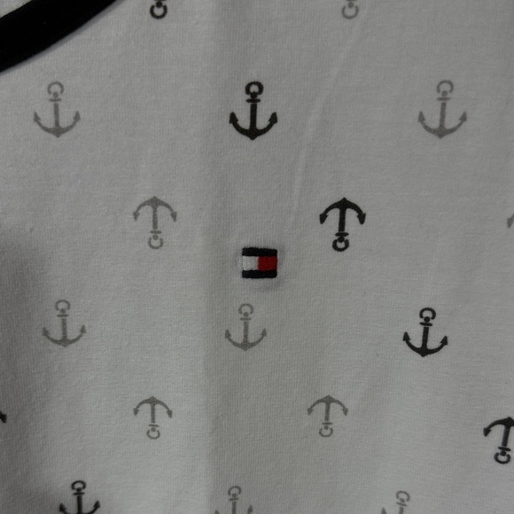 Tommy Hilfiger White Anchor Short Sleeve Tee NWOT - Picture 3 of 5